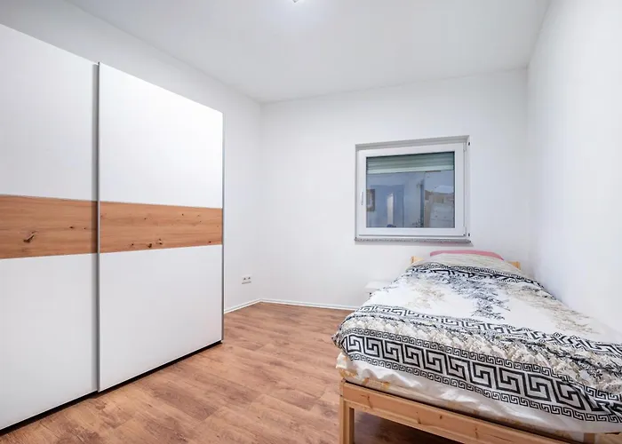 Cozy Ground Floor 度假居 *